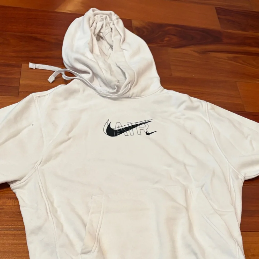Nike Cream Hoodie with Black Logo - Picture 5 of 5